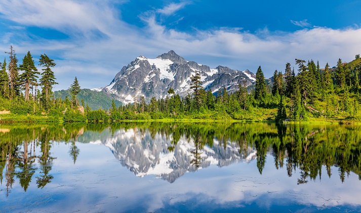 North Cascades National Park Picture Lake View Point Mt Braker Shuksan Seattle Washington State